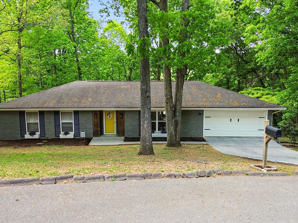 1st image of 740 Whisperwood Trl NE