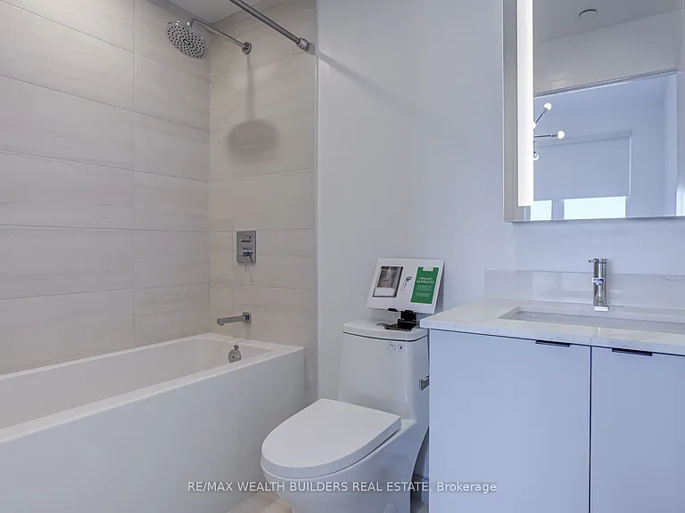 285 Dufferin St #1103 — Photo 18