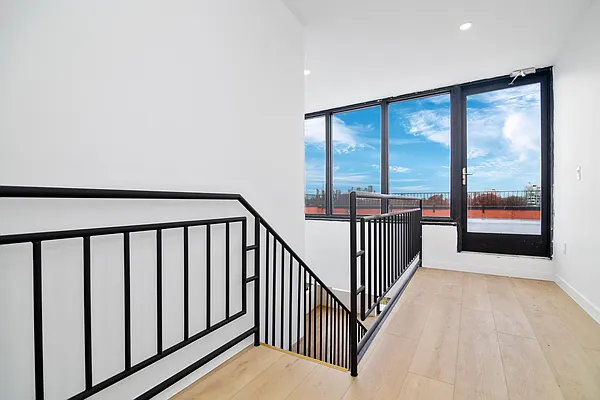 Rented by REAL New York | media 12