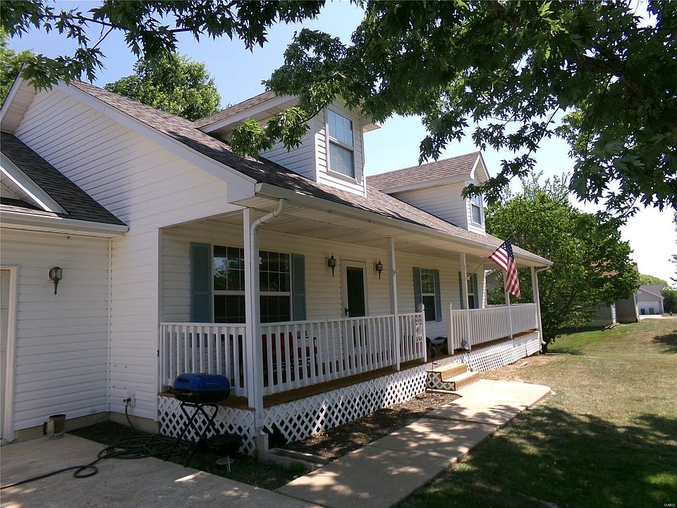 1st image of 22 Highland Dr