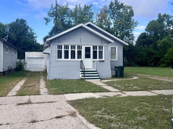 1863 Manz St, Muskegon, MI 49442