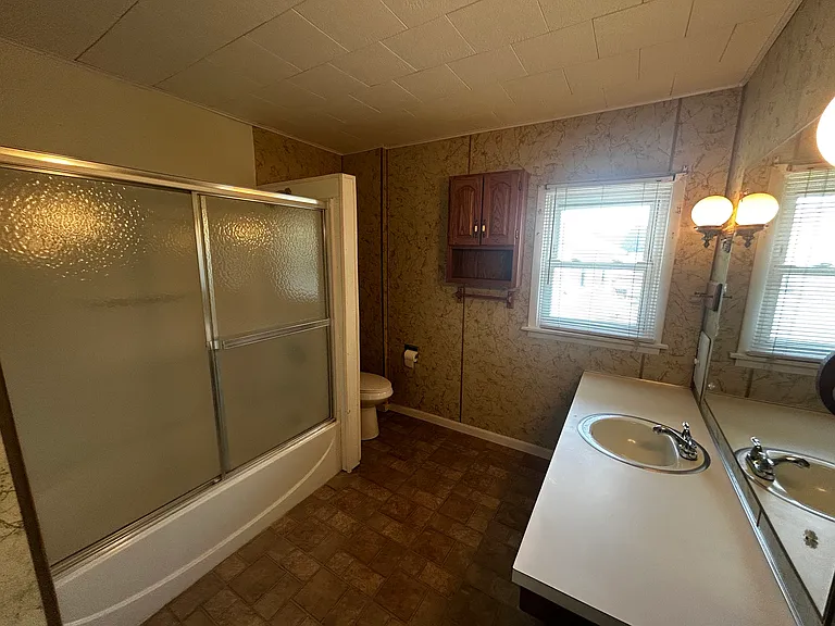 418 9th St NE — Photo 20