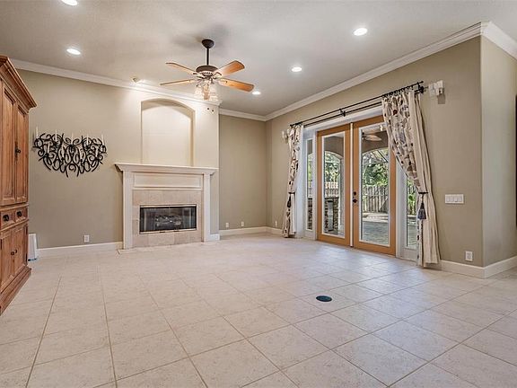4th image of 3111 W LAWN AVENUE