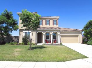 3148 Joshua Ave, Clovis, CA 93611