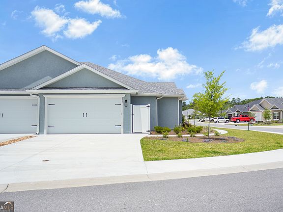 2nd image of 177 The Villas Way