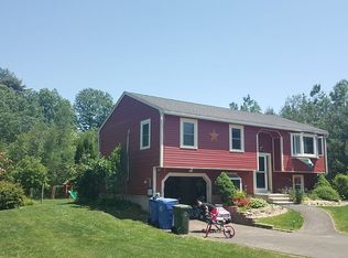 3 Winthrop Rd, Londonderry, NH 03053