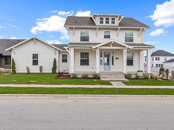 2nd image of 822 W Caroline Dr W #214