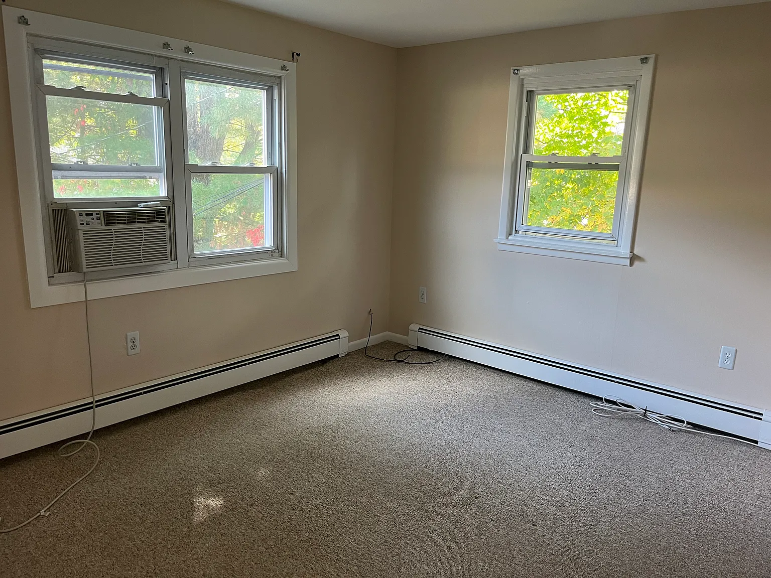 2 bed, 975 sqft, $2,350 — Photo 3