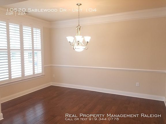 3rd image of 10520 Sablewood Dr Unit 104