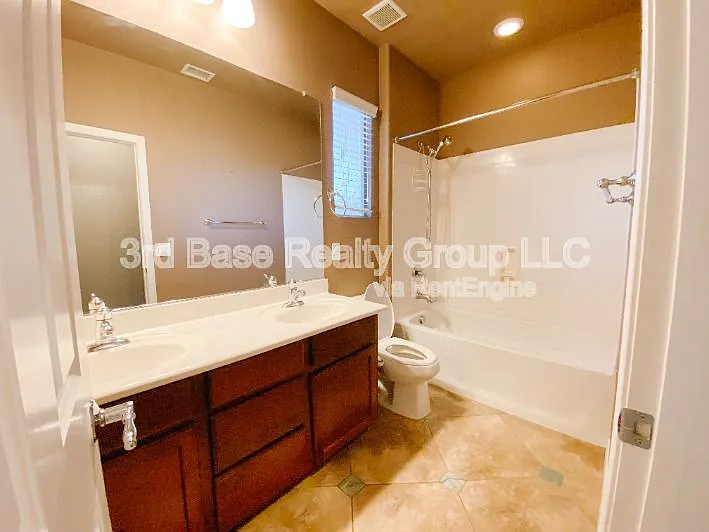 21088 W Maiden Ln — Photo 10