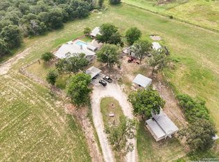 4843 Fm 539, Floresville, TX 78114