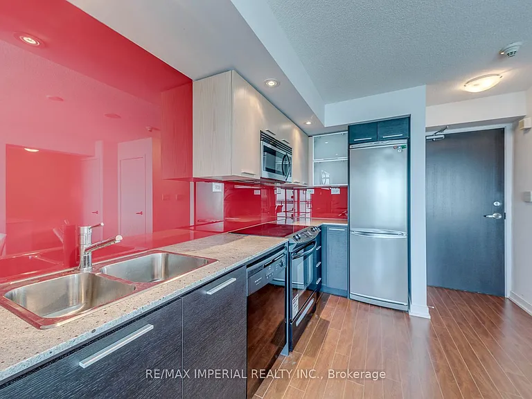 25 Capreol Ct #2510 — Photo 15