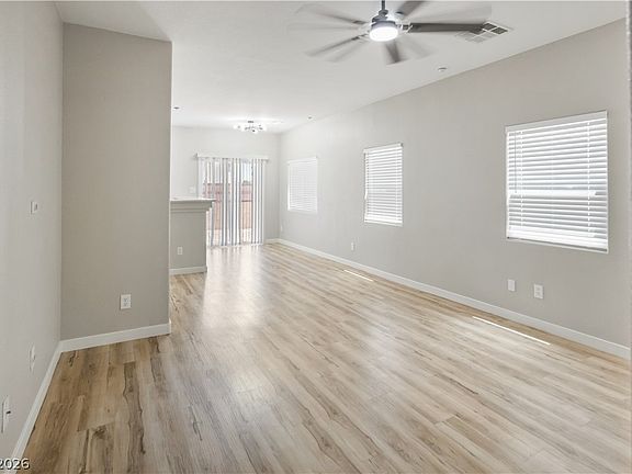 5th image of 4616 Snake Eyes St Unit 102