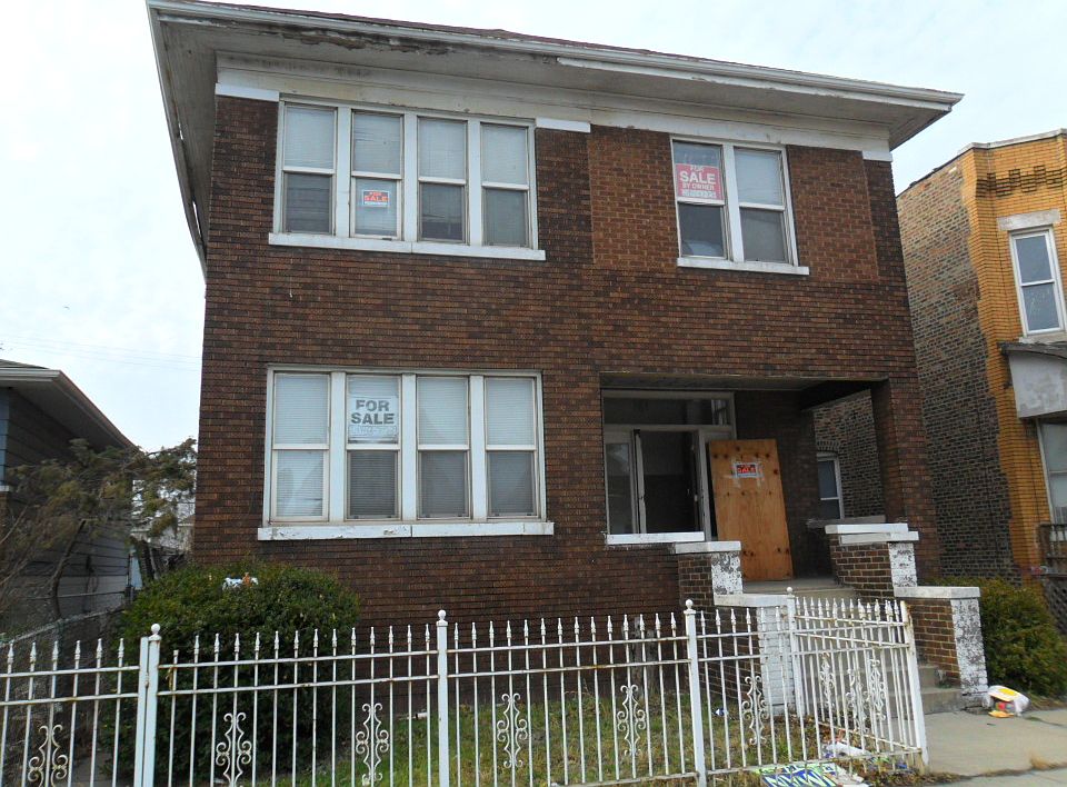 1st image of 3516 Grand Blvd APT 4