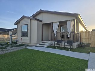 207 Sweetwater Dr, Yerington, NV