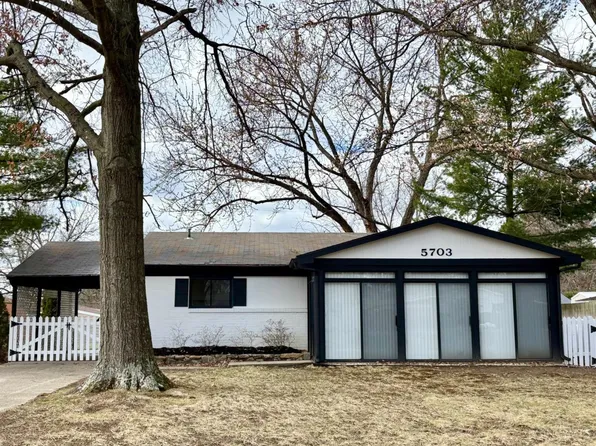 5703 Tall Oaks Dr, Milford, OH 45150