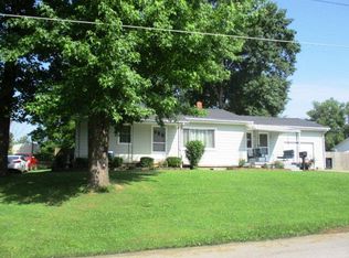 310 Robbins Ave, Falmouth, KY 41040