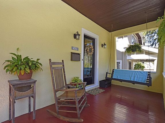 3rd image of 3649 Bellecrest Ave