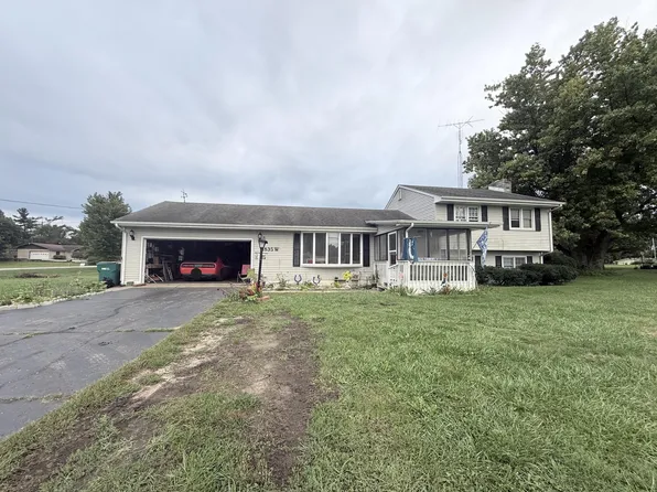 4835 W Hubeny St, North Judson, IN 46366
