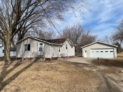 1311 30th Ave NE, Austin, MN, 55912