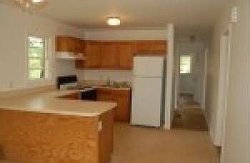 5th image of 110 Pinecrest Dr