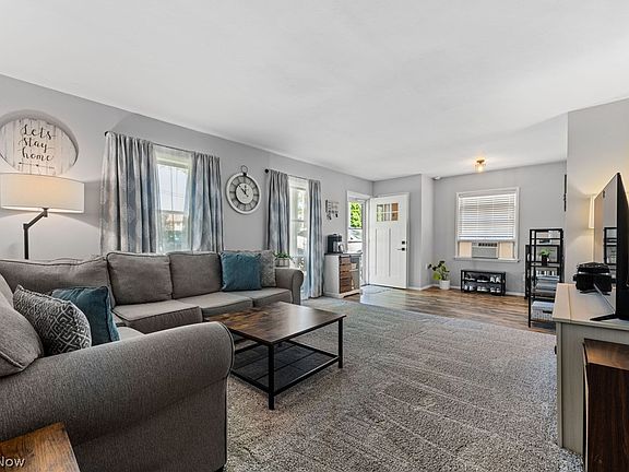 5th image of 34312 Lake Shore Blvd