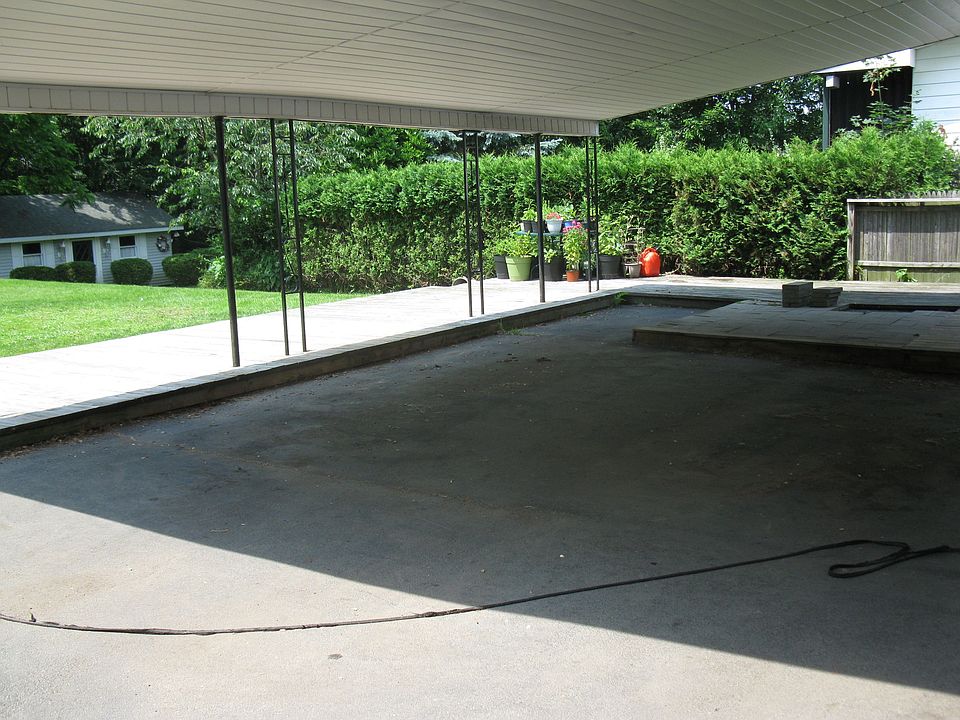 Carport