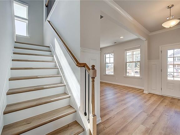 5th image of 132 Blessing Brook Way