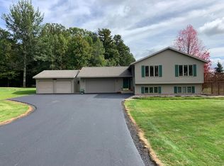 N6898 Balsam Row Rd, Shawano, WI 54166