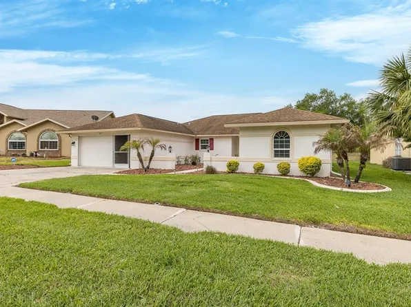 1213 Venetia Dr, Spring Hill, FL 34608
