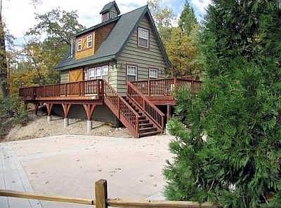 1st image of 857 Antler Dr