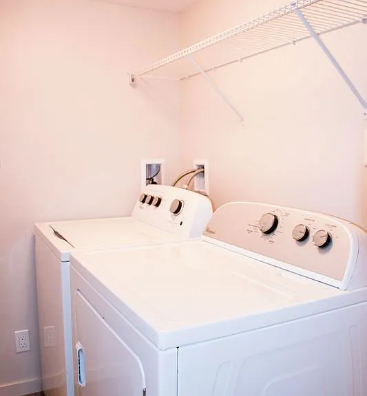 772 Paisley Rd #4 — Photo 36