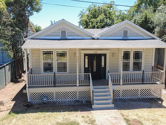 3rd image of 112 Clay St