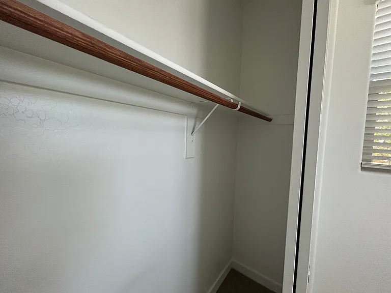 1146 E Weatherby Way — Photo 11