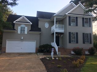 111 Sunset Dr, Seaford, VA 23696