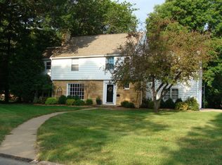 191 Pershing Rd, Waterloo, IA 50701