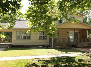 300 W 5th St, Solomon, KS 67480
