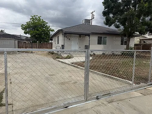 1928 Doolittle Ave Photo 1