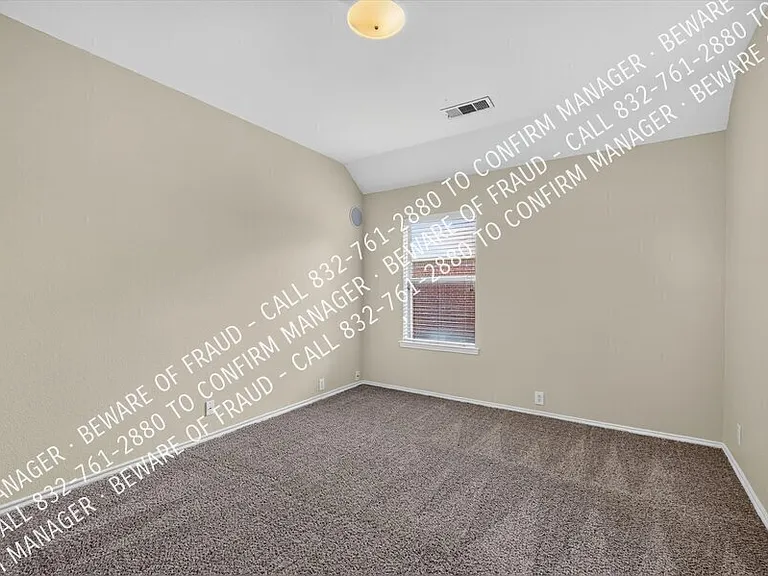 11472 Blackhawk Dr — Photo 29