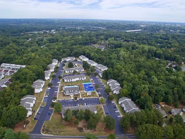 The Residences of Westover Hills — Photo 25