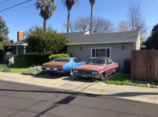 800 Camellia Way, Vacaville, CA 95688