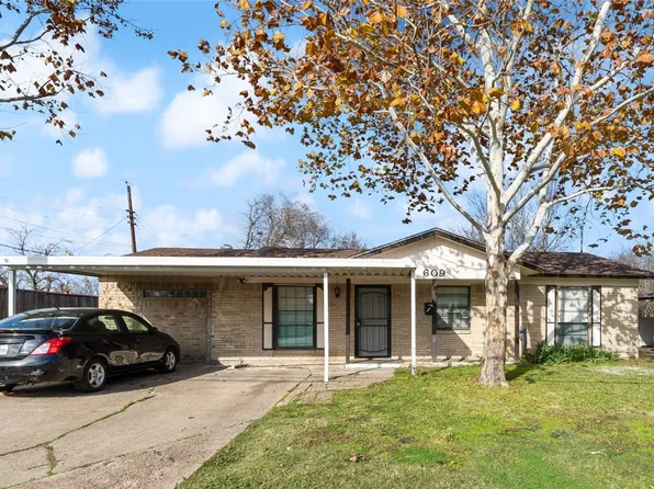 609 Sierra Dr, Mesquite, TX 75149