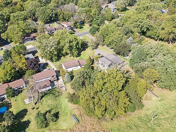 3rd image of 6521 Kurtz Ln