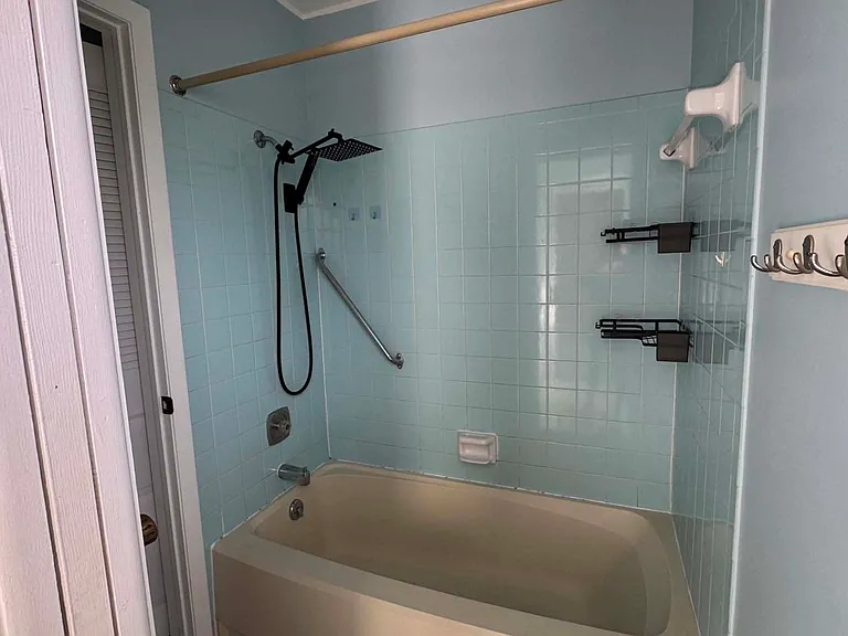 2436 Shenandoah St — Photo 12