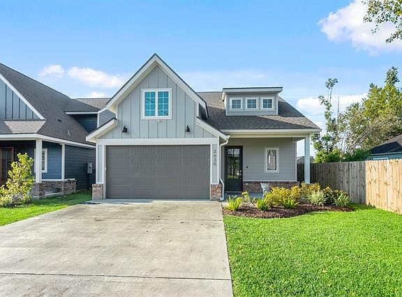 4th image of 2635 Edgewood Ln