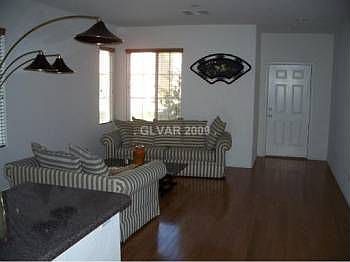 3rd image of 3985 Meadow Foxtail Dr