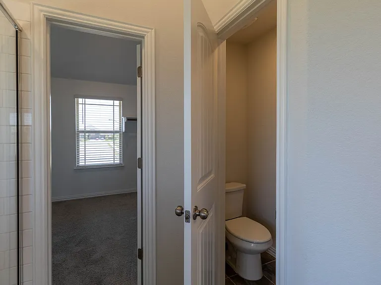 19337 Pilton Dr — Photo 34