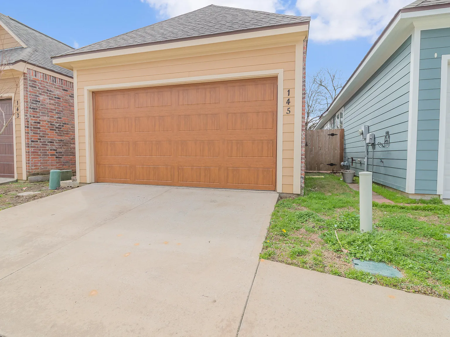 2 bed, 1225 sqft, $1,600 — Photo 3