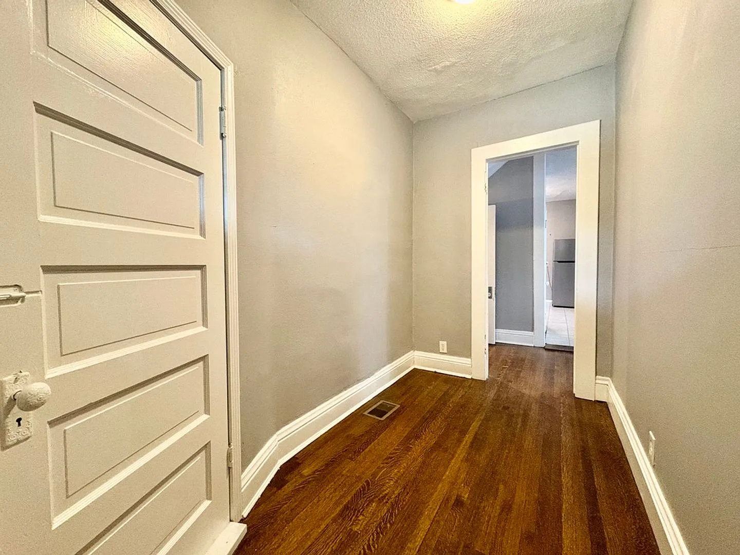 3737 Central St. — Photo 3