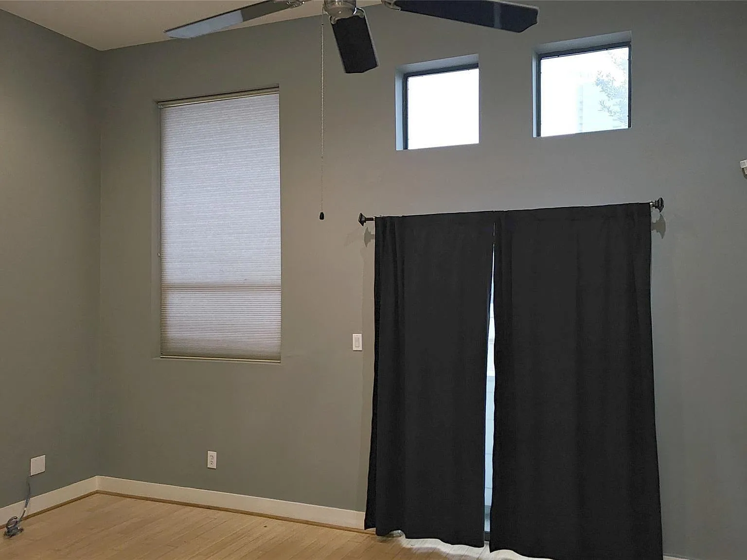 2 bed, 1.5 bath, 1330 sqft, $1,899 — Photo 4